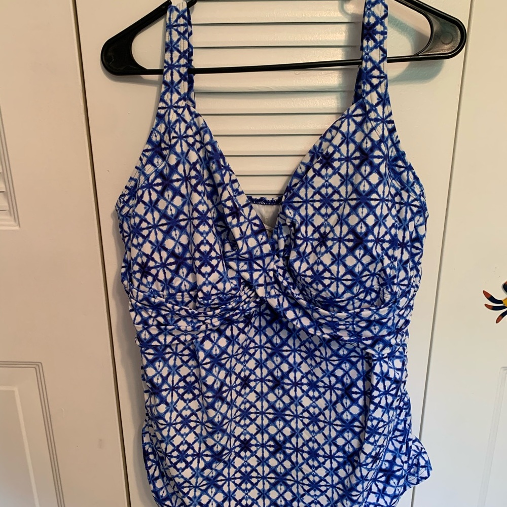Women’s Blue Lands End Swim Top